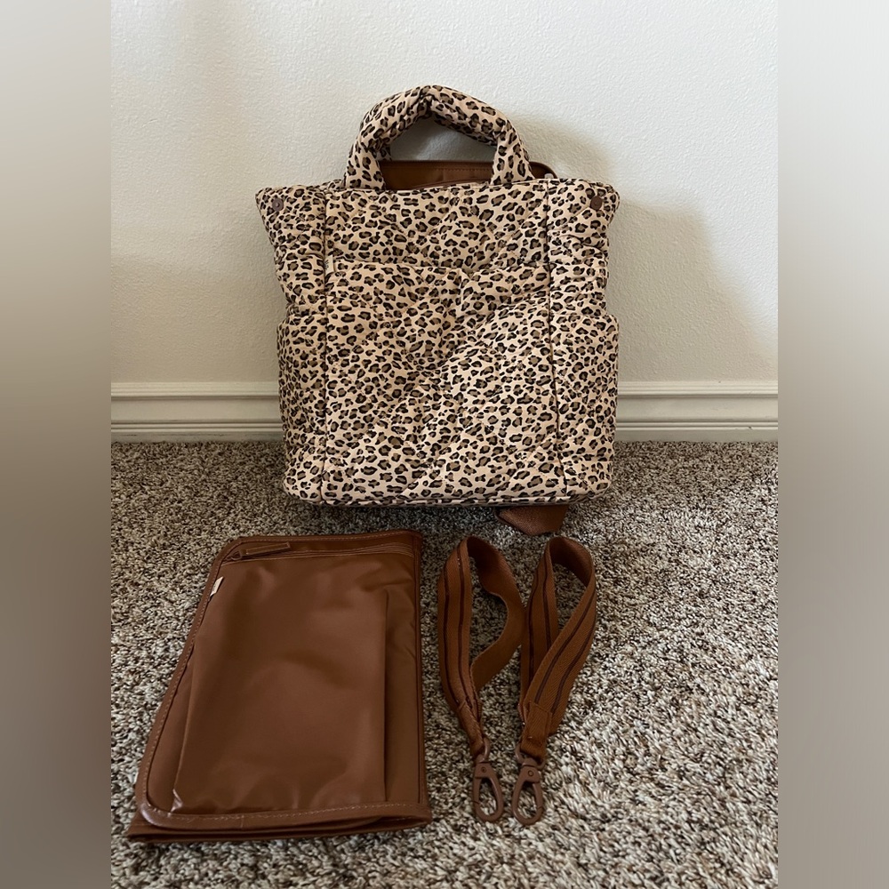 BEIS x Elsa The Backpack Tote in Wild Child